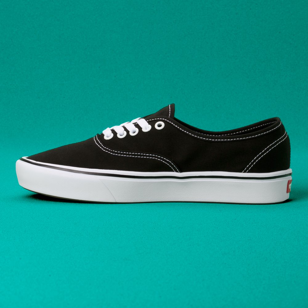 Dámské Classic Vans ComfyCush Authentic Černé Bílé | IU9703251