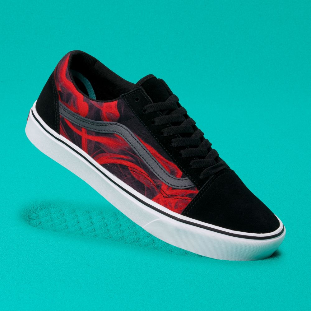 Dámské Classic Vans ComfyCush Old Skool Černé Červené | JS4016795