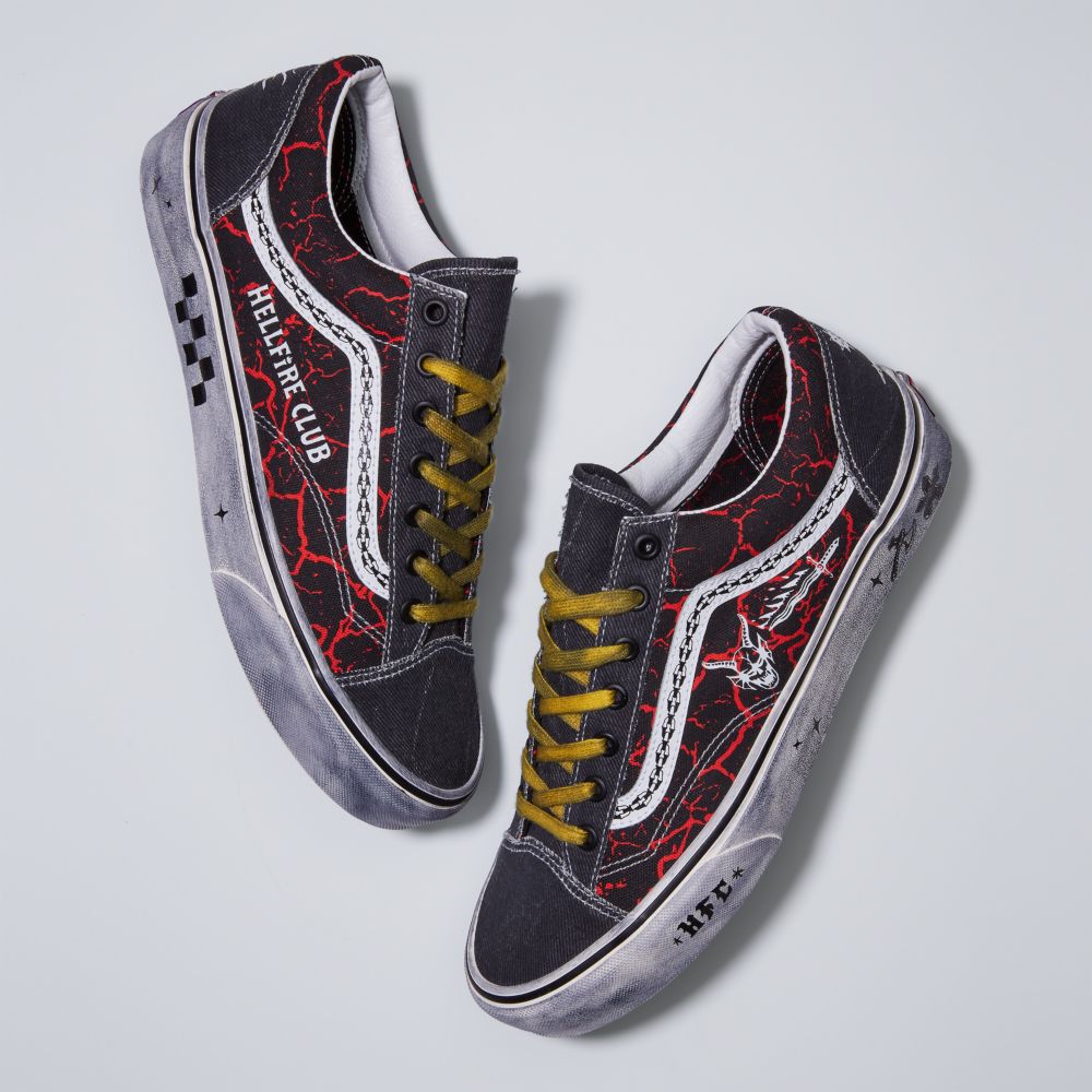 Dámské Classic Vans Stranger Things Style 36 Černé Červené | PI3528406